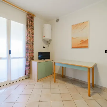 Nisportino Apartment *