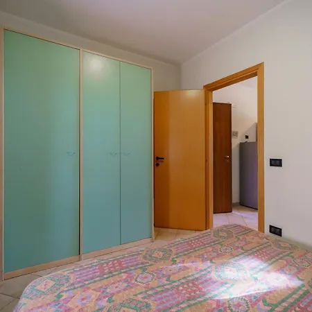 Apartment Nisportino *